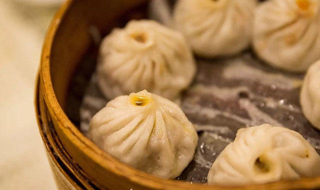 上海的小笼馒头要吃伐？