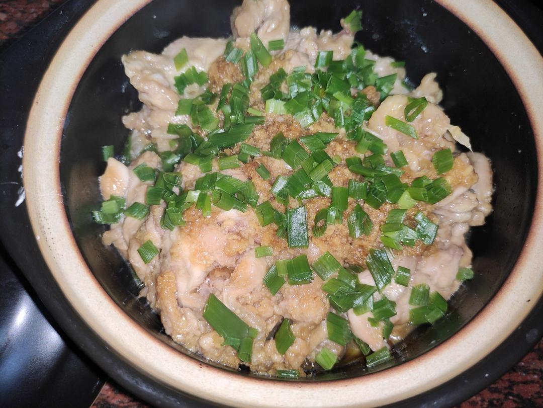 香嫩鸡腿煲