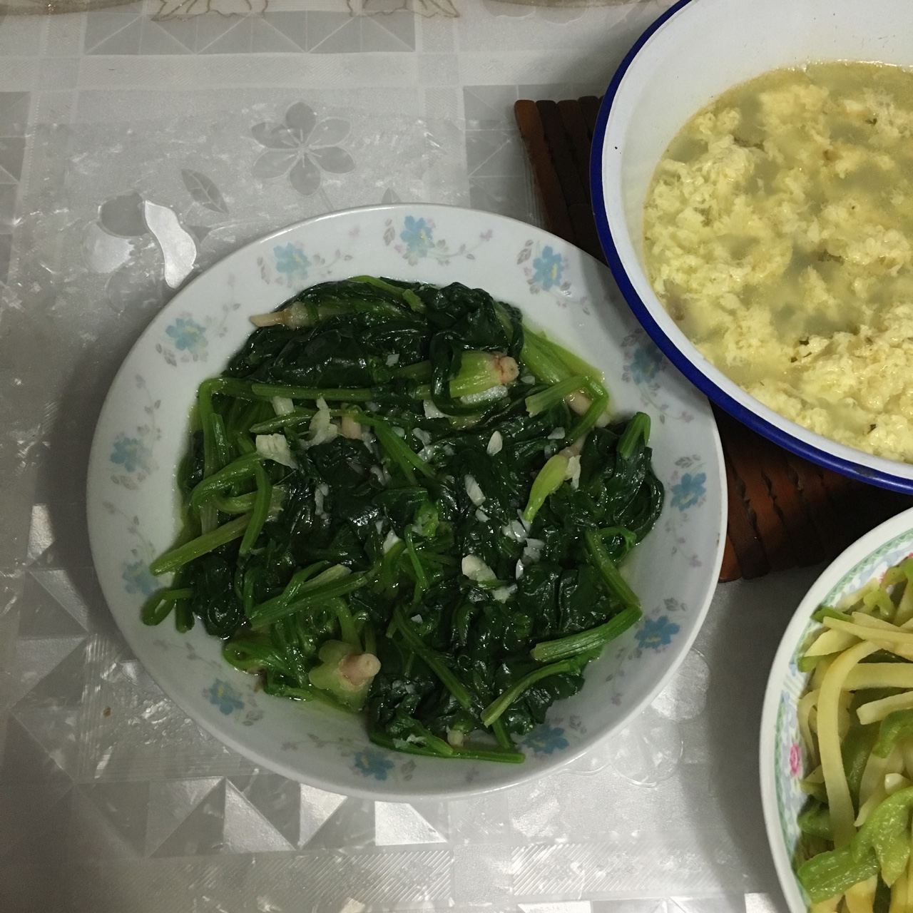 凉拌菠菜