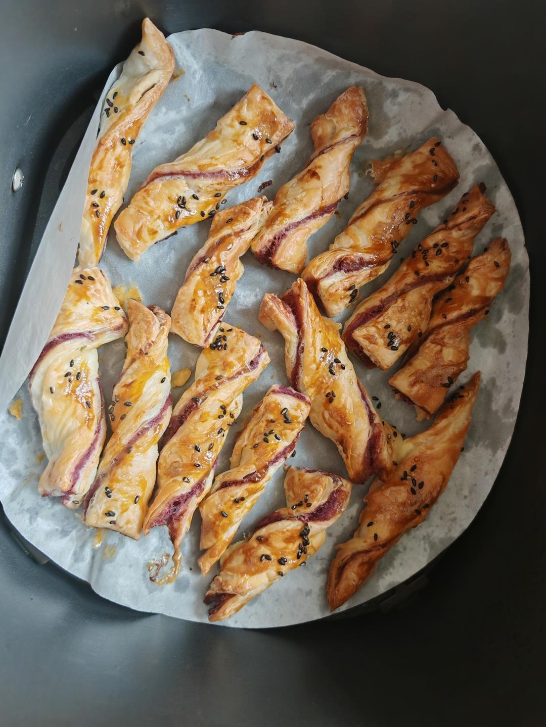 紫薯扭扭酥 | 手抓饼皮版 | 超简单