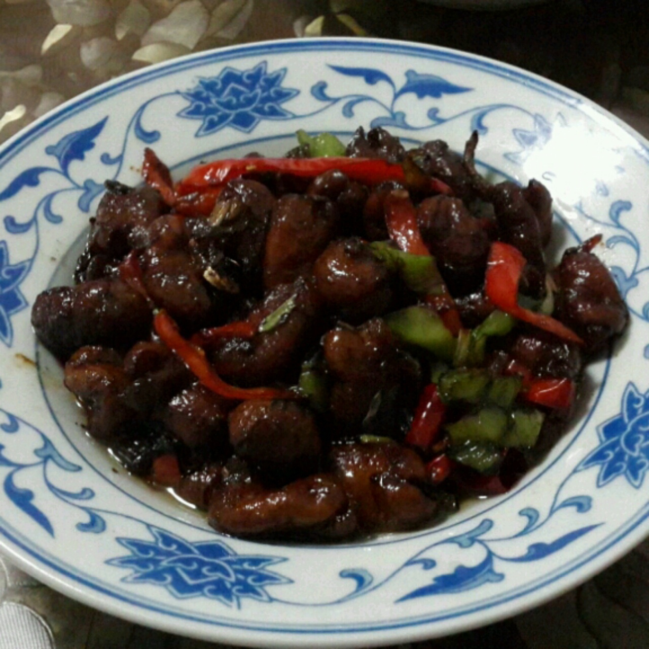 好吃到爆火爆肥肠