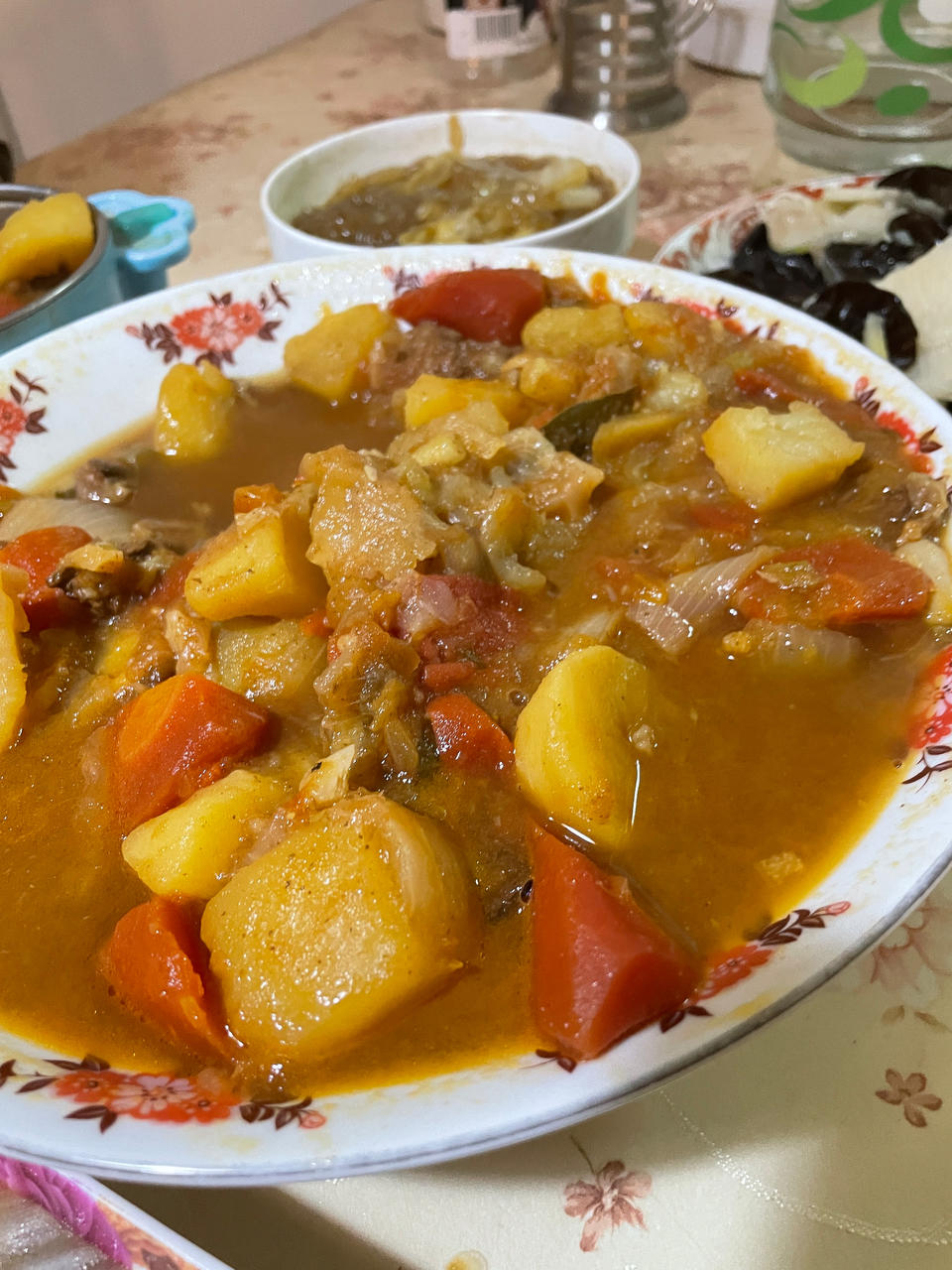 番茄土豆炖牛腩