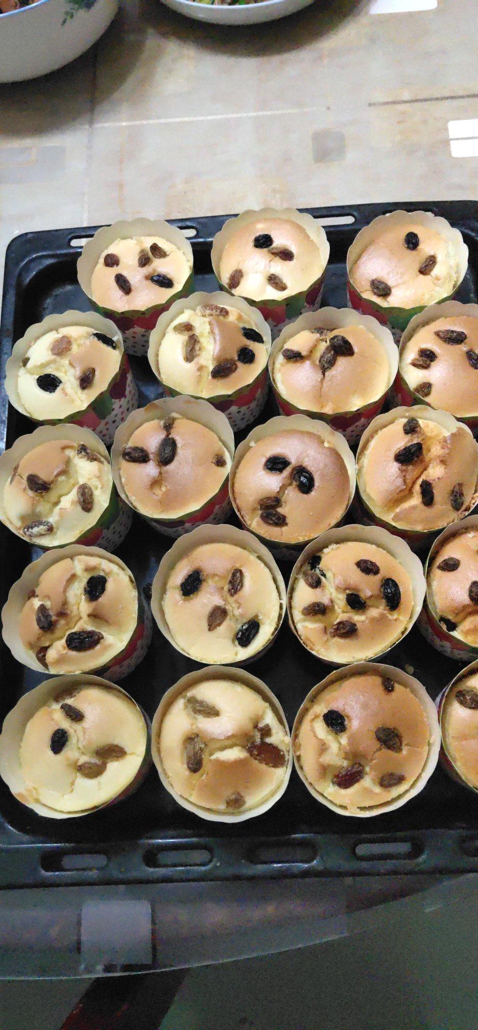 纸杯蛋糕 8寸戚风蛋糕的量