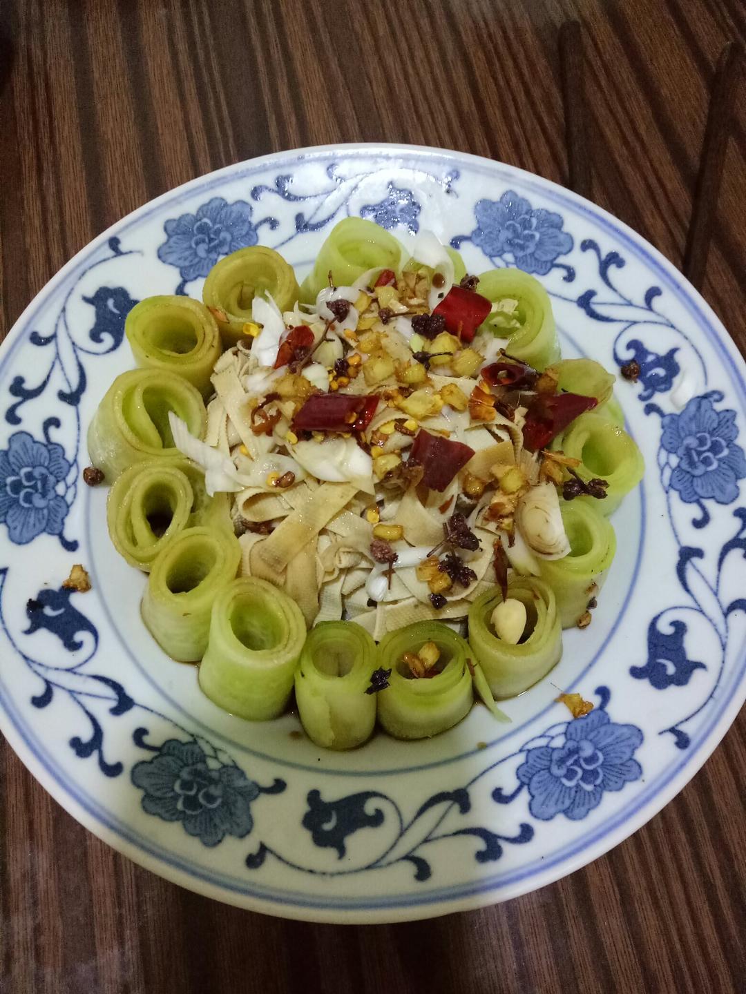 凉拌豆腐丝