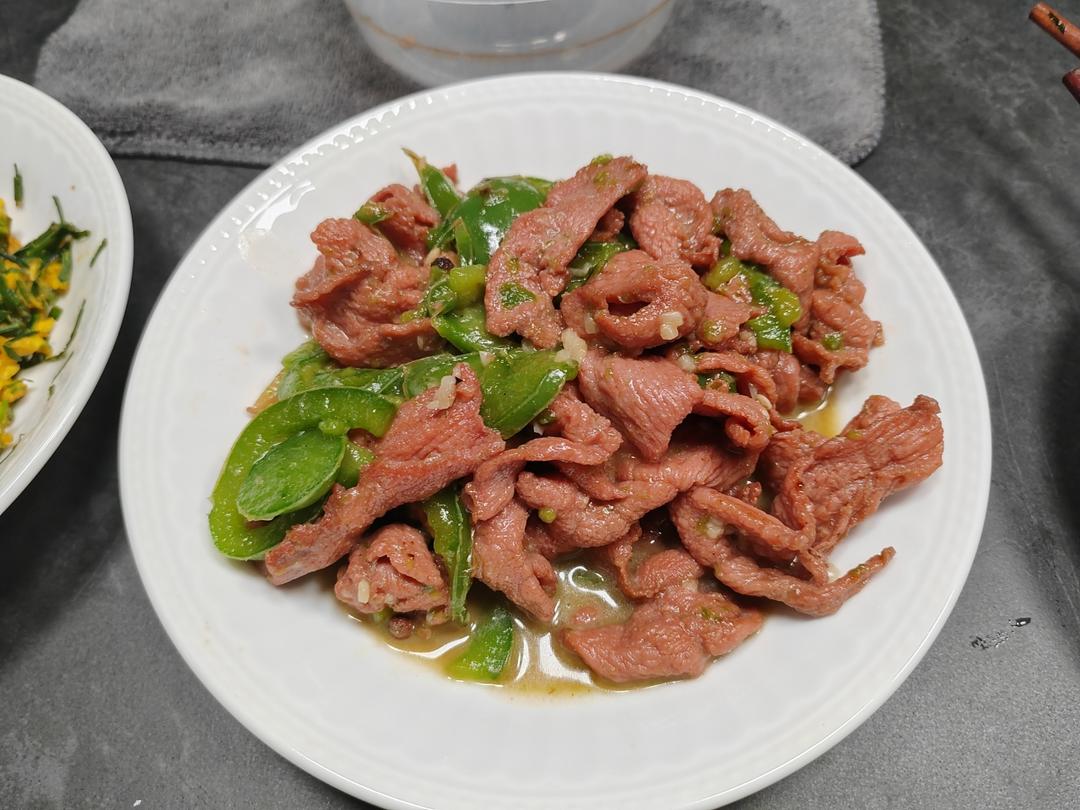 青椒炒鸭肉片