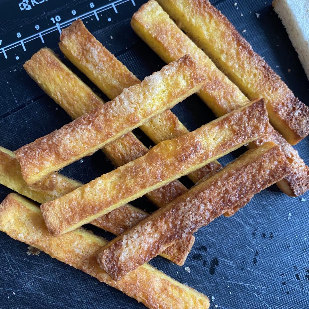 比吐司还好吃的烤吐司边