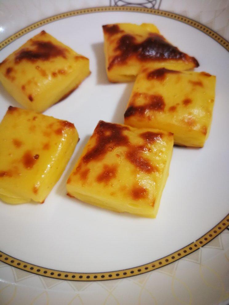 外焦里嫩❗️奶香浓郁吃一口就上瘾的烤牛奶
超嫩滑