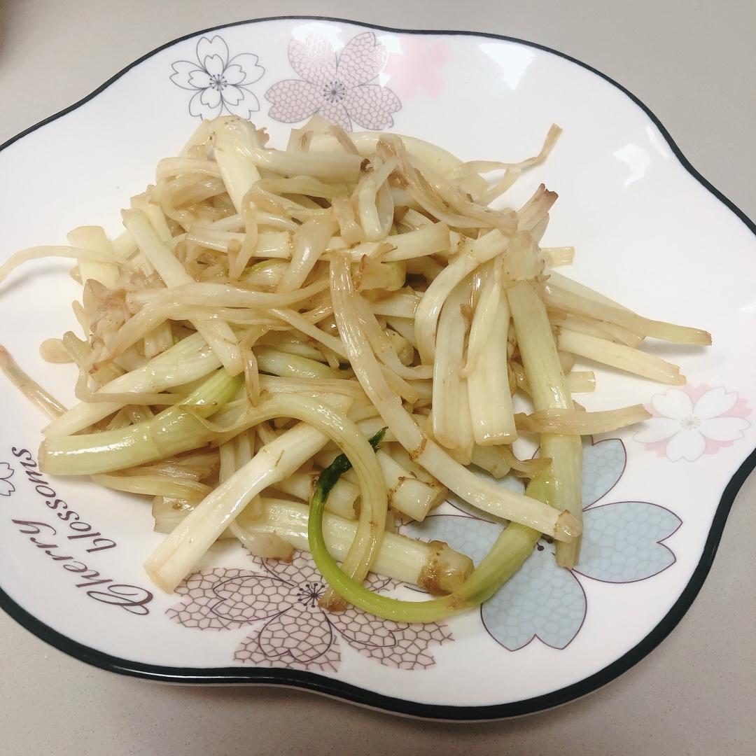 炒白芹