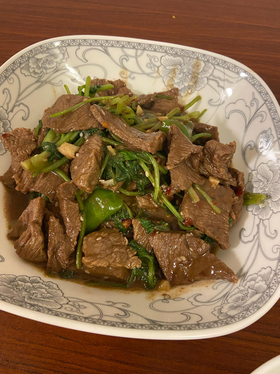 香菜牛肉