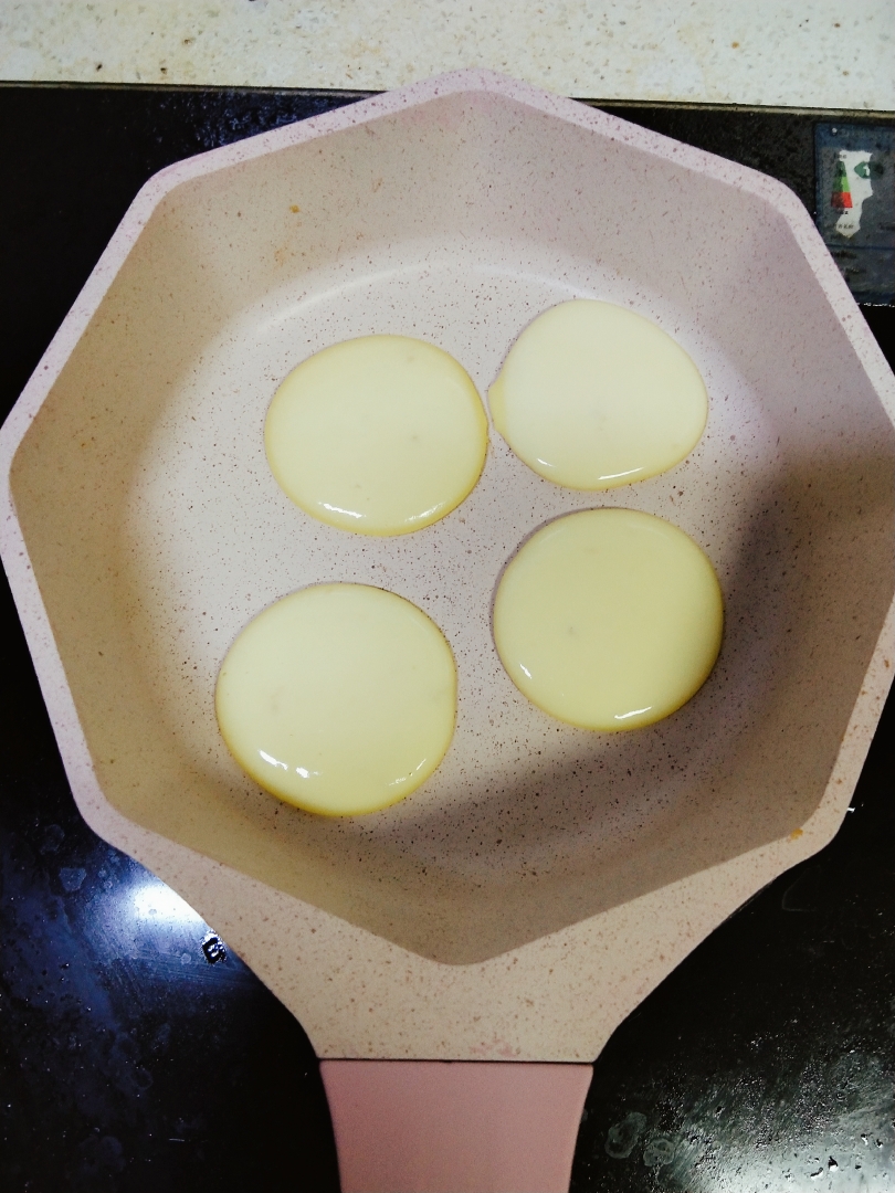 营养简单早餐~酸奶鸡蛋饼的做法 步骤5