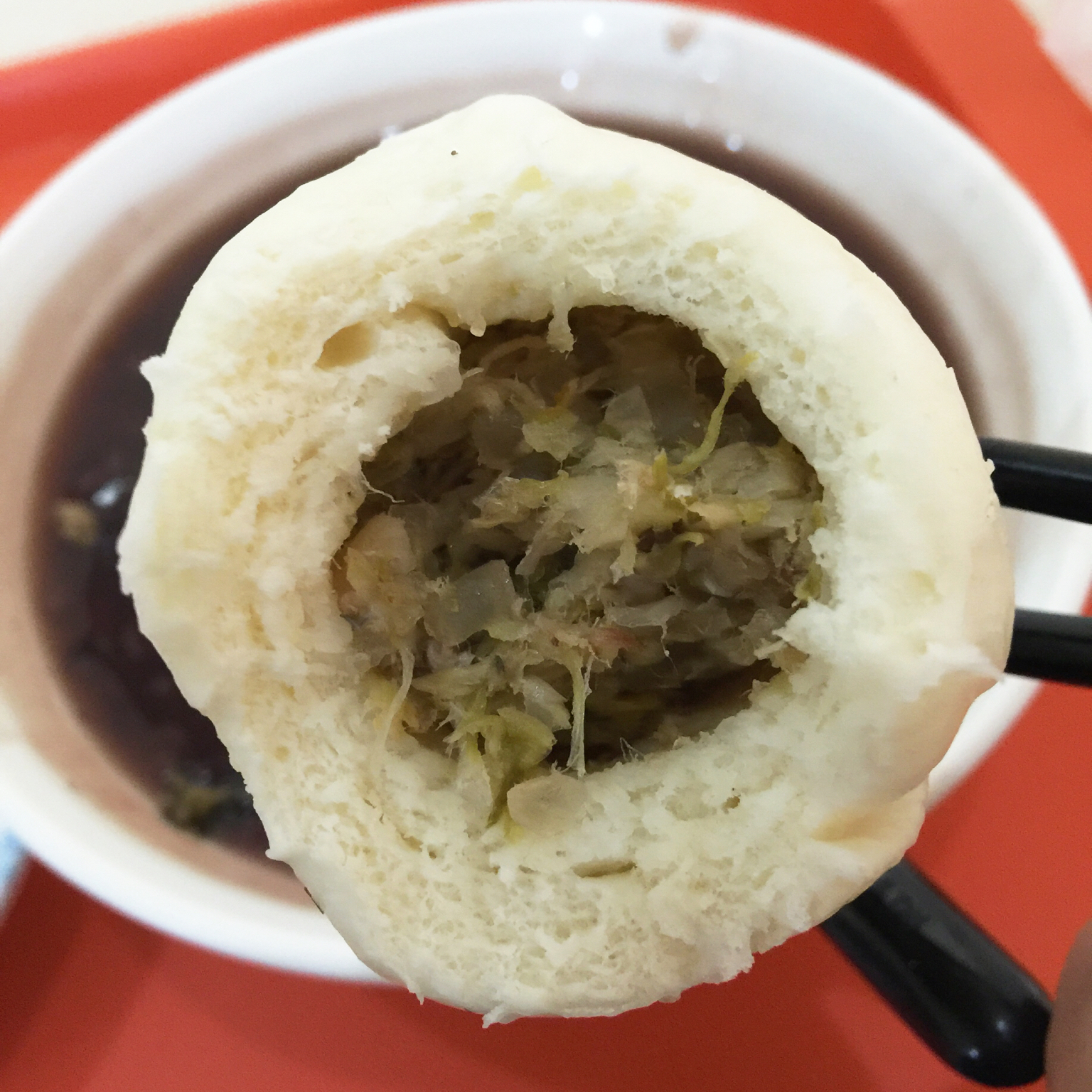酸菜粉丝包