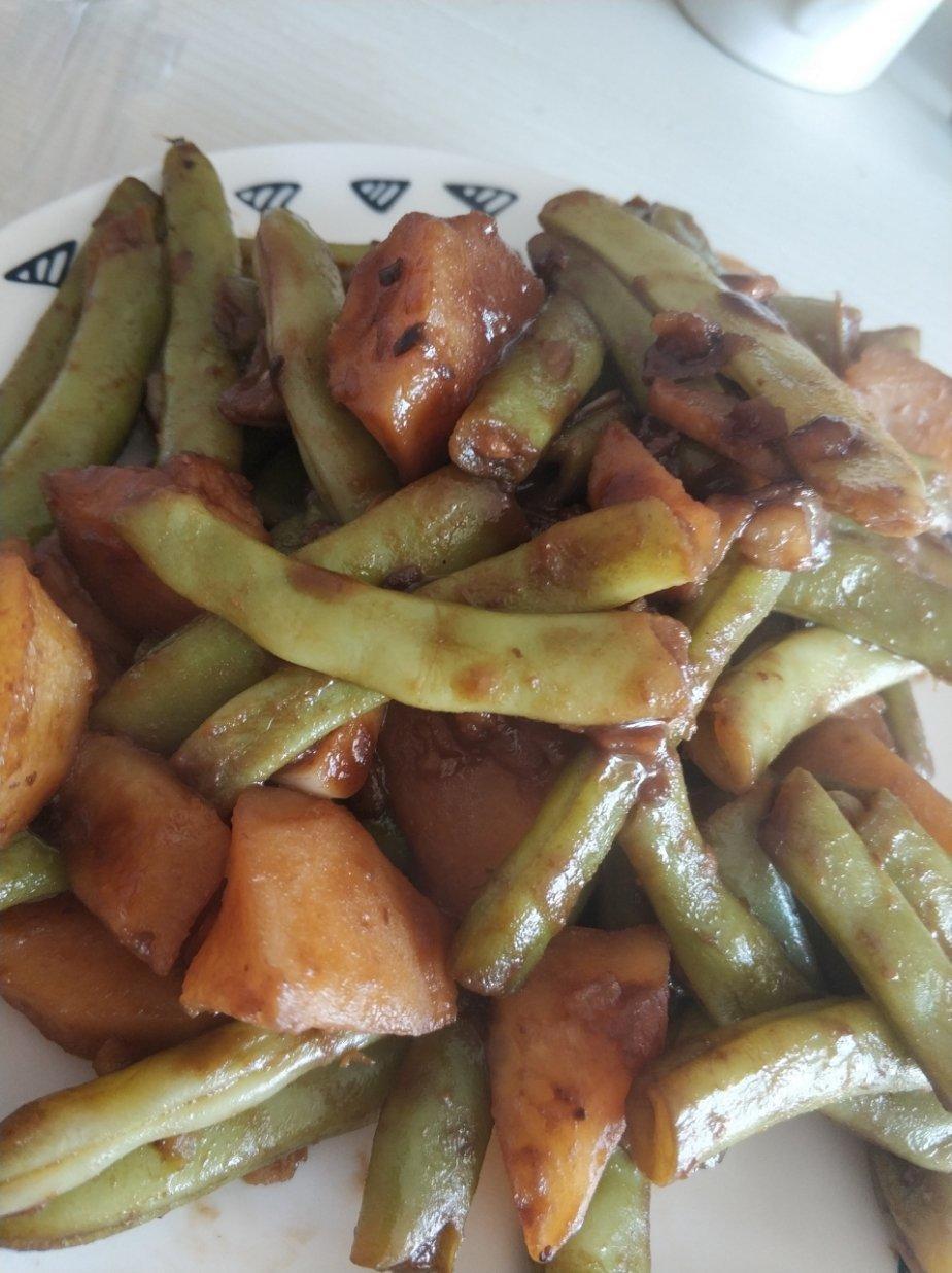 土豆炖豆角