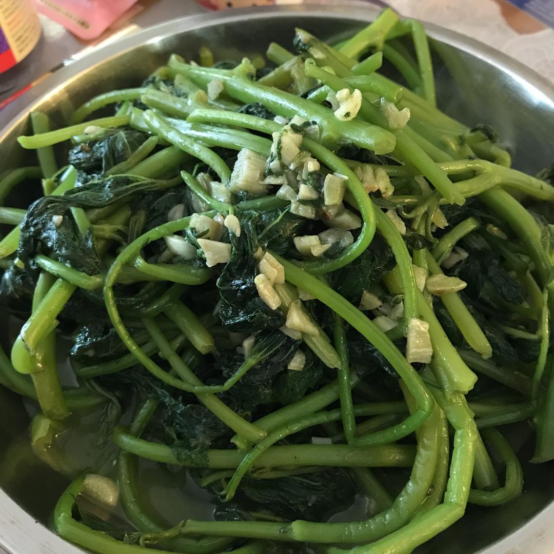 清炒番薯叶
