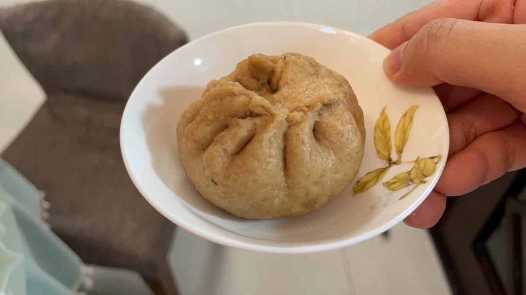 茴香猪肉包子