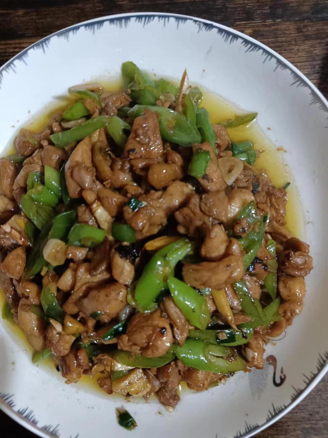 青椒炒鸡腿肉（大厨级别）