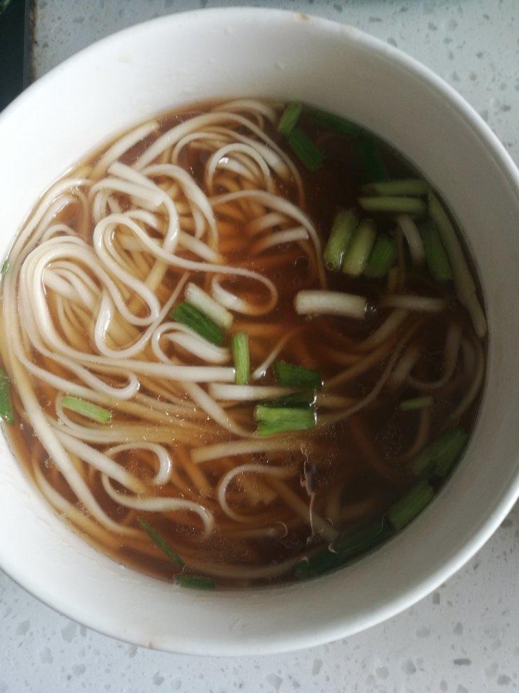 最美不过那碗阳春面