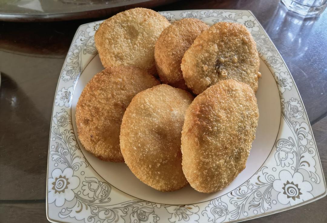 东北油炸糕（糯米粉豆沙馅儿）不翻车很简单