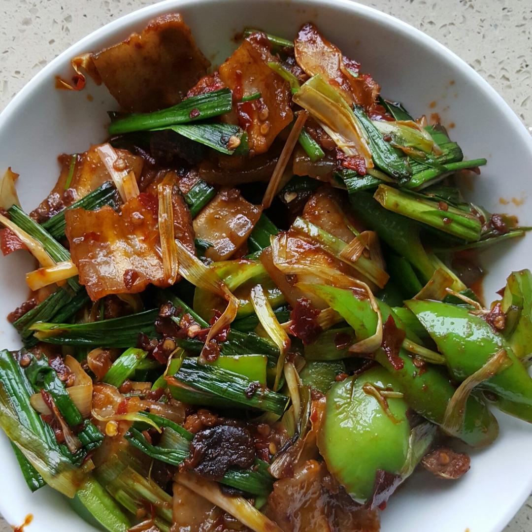 蒜苗回锅肉