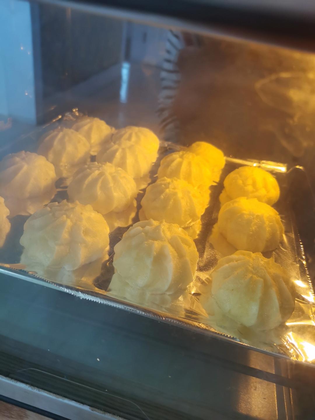 简单易成功的奶油小泡芙做法