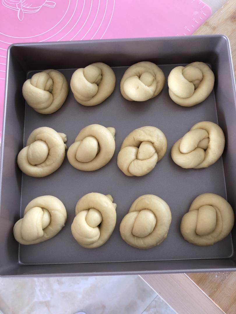 全世界最好吃没有之一的汤种布里欧修老面包