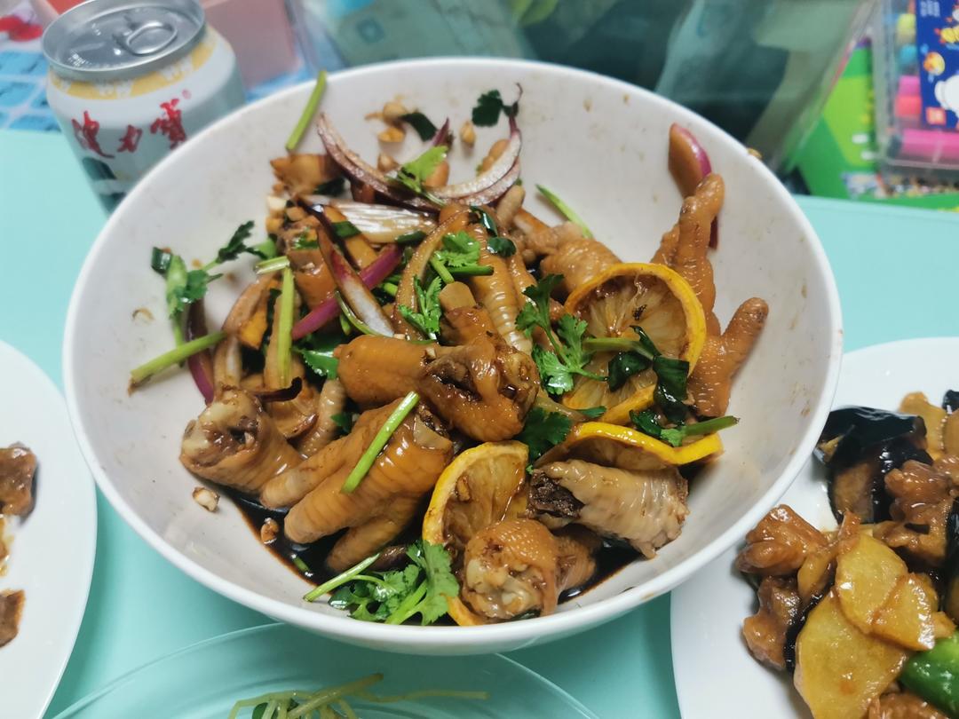 【柠檬酸辣鸡爪】自制超级无敌美味的网红鸡爪