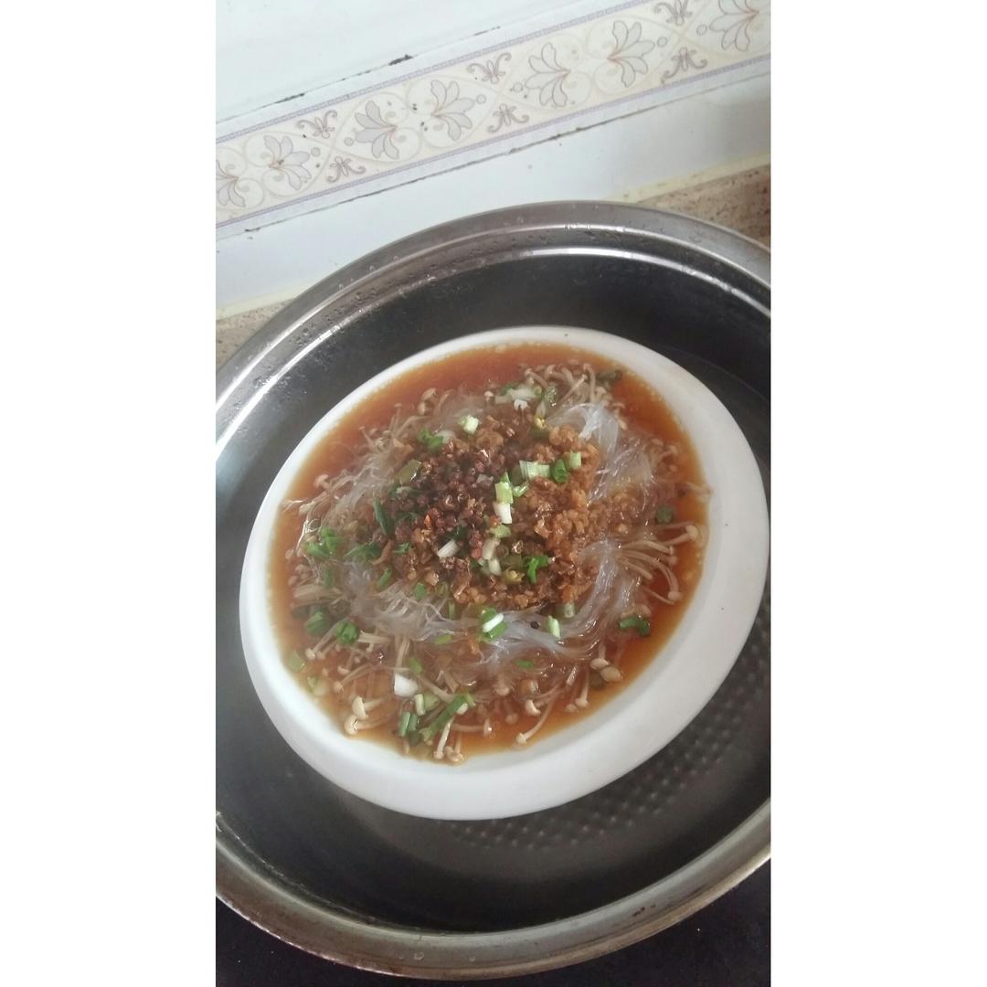 蒜蓉蒸金针菇