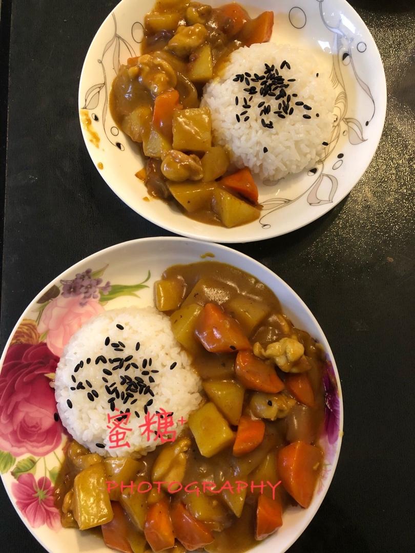咖喱鸡肉饭