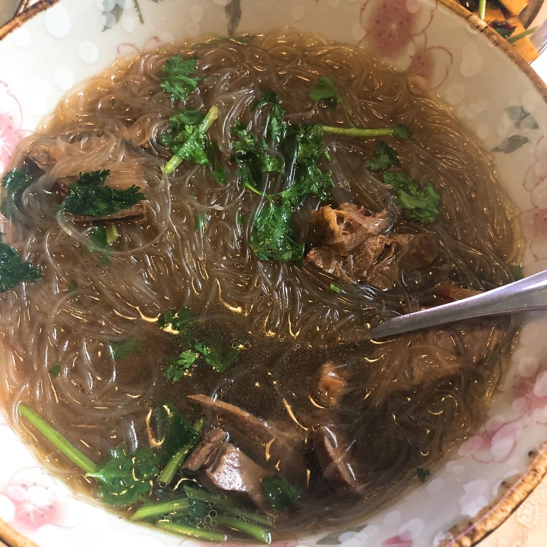 牛肉粉丝汤