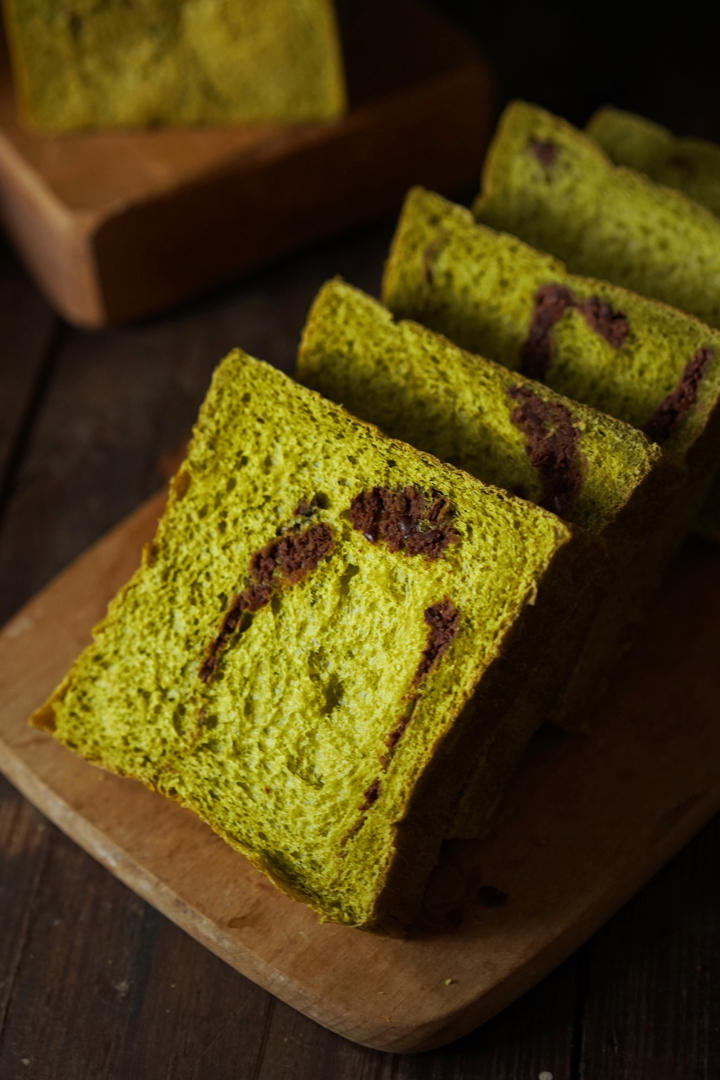 『山哈菠菜吐司&芝士金枪鱼面包』