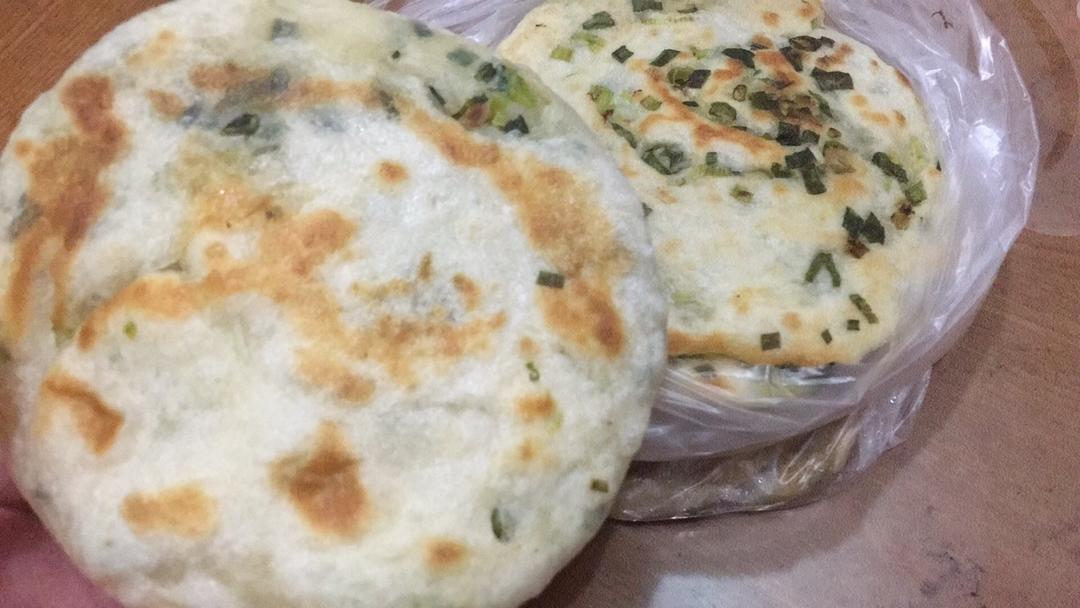 堂妈教你做飘香葱油饼