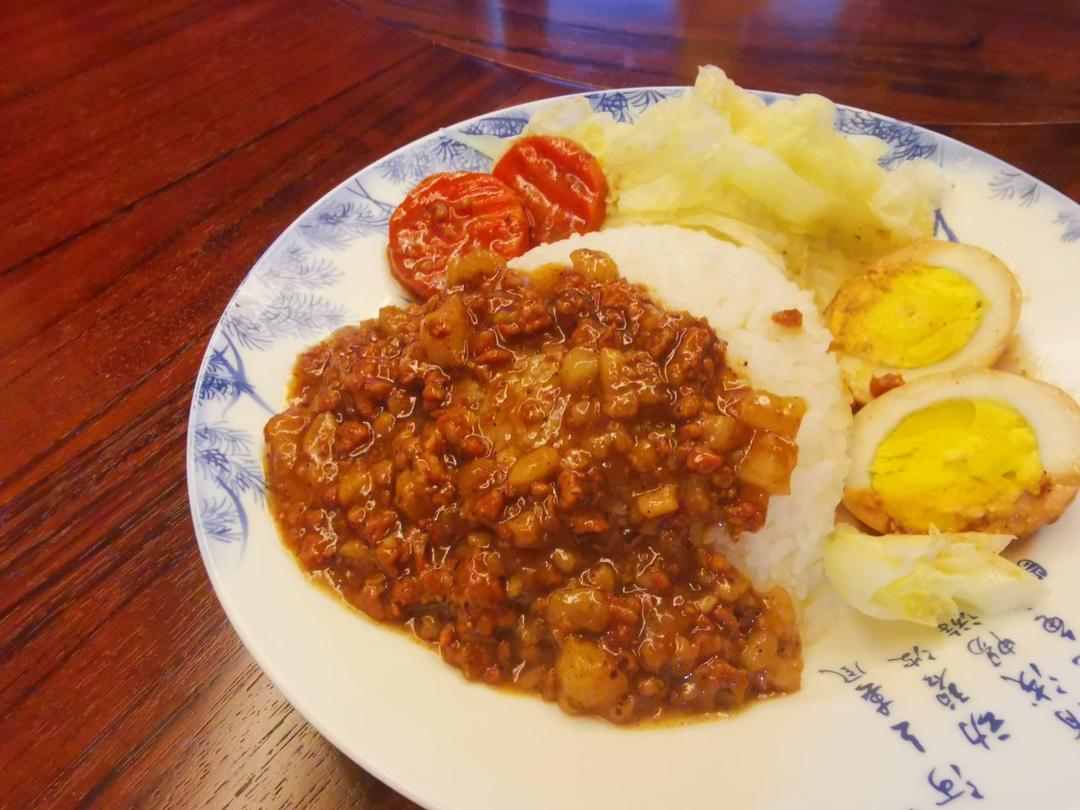 台式卤肉饭