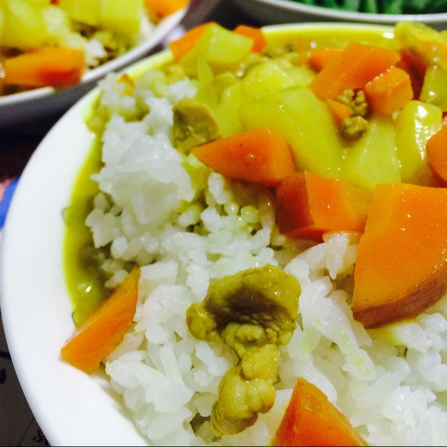 咖喱鸡肉饭