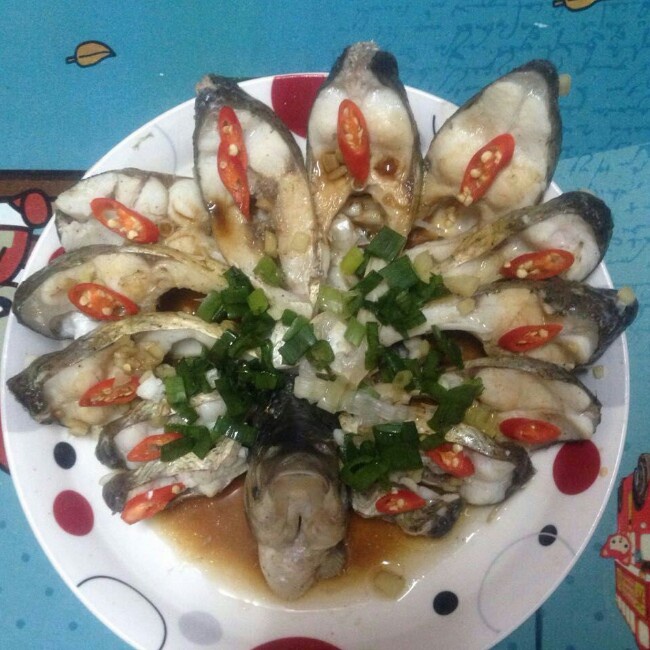 孔雀开屏清蒸鱼