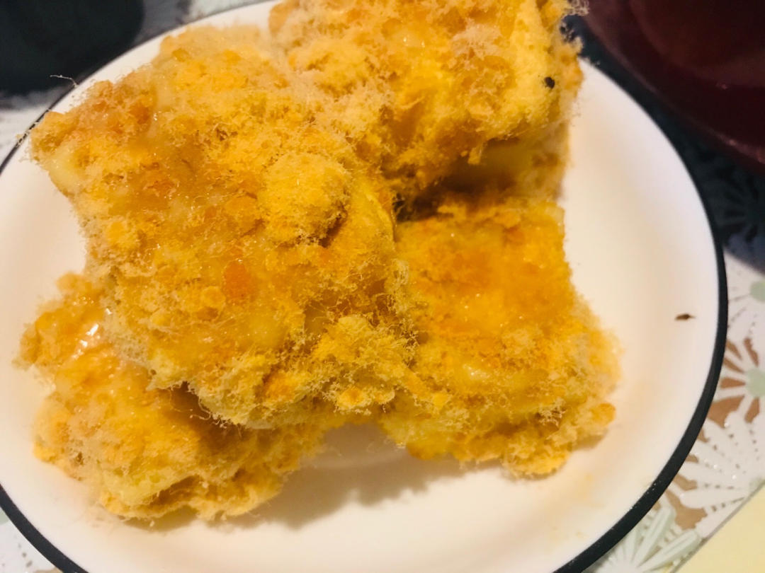 美味海苔肉松小贝