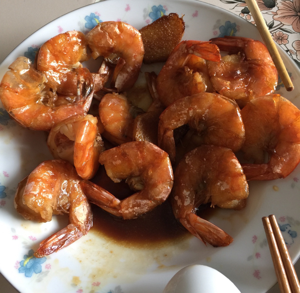 油爆虾球