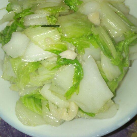 麦田麦浪做的食物本身的味道清炒白菜