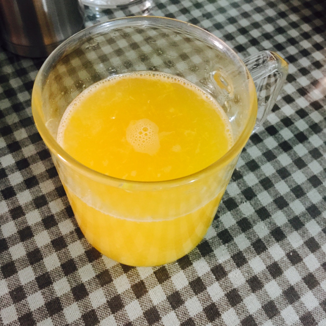 百分百鲜榨橙汁