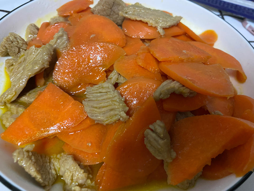 超下饭的胡萝卜炒肉