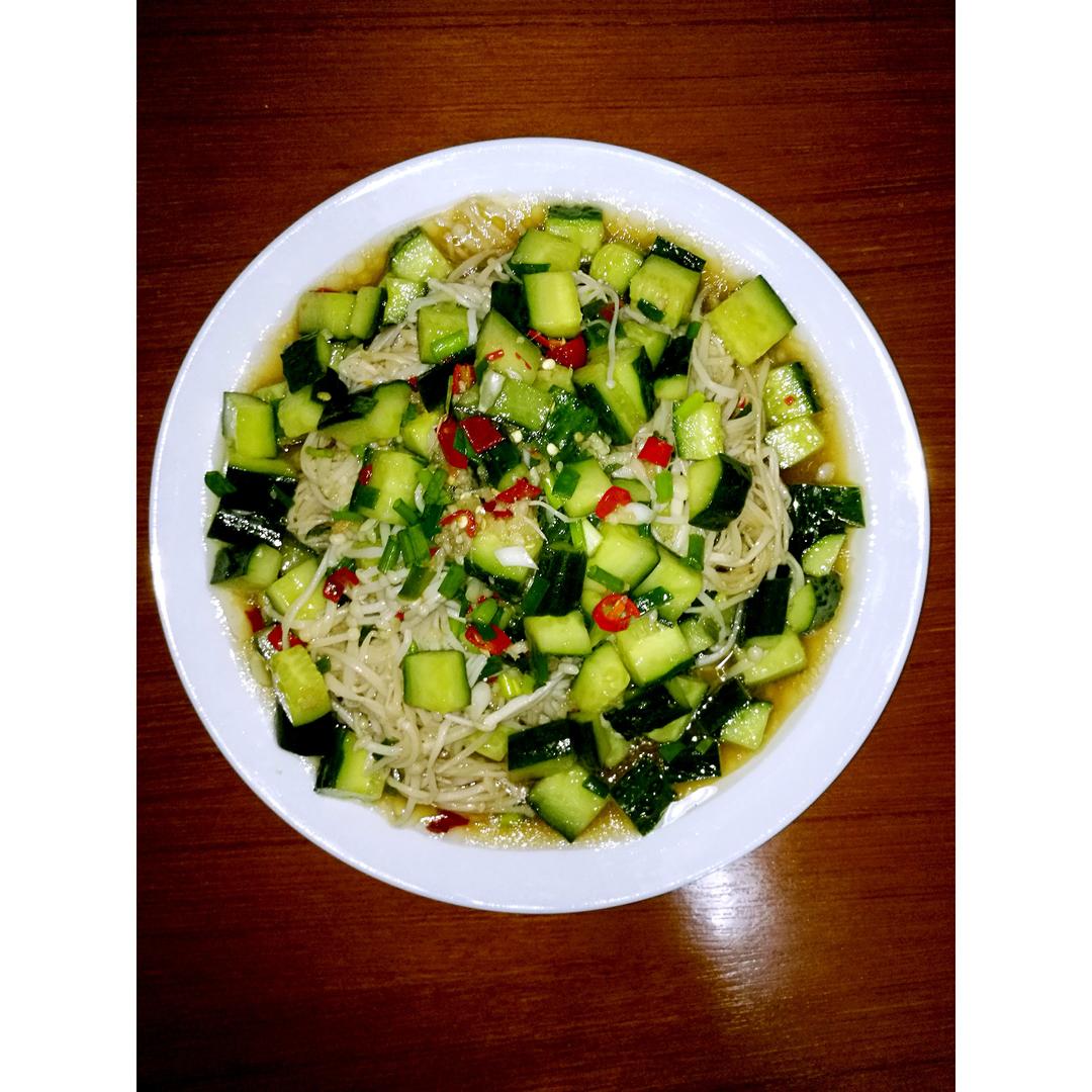 金针菇凉拌黄瓜