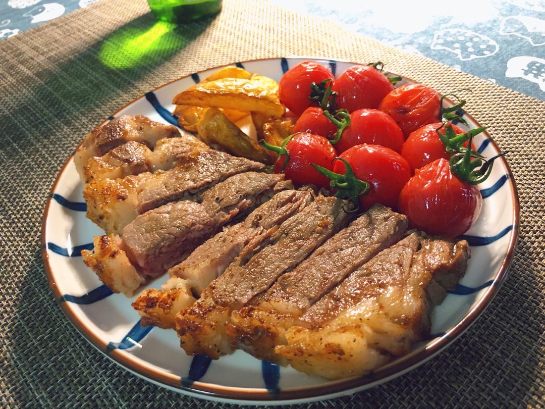好吃到哭的煎牛排