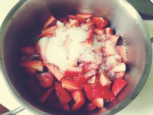 大果粒草莓果酱的做法 步骤2