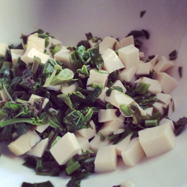 香椿芽拌豆腐