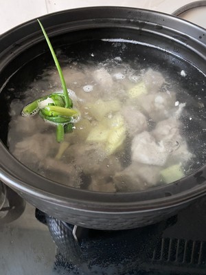 玉米笋排骨汤的做法 步骤6