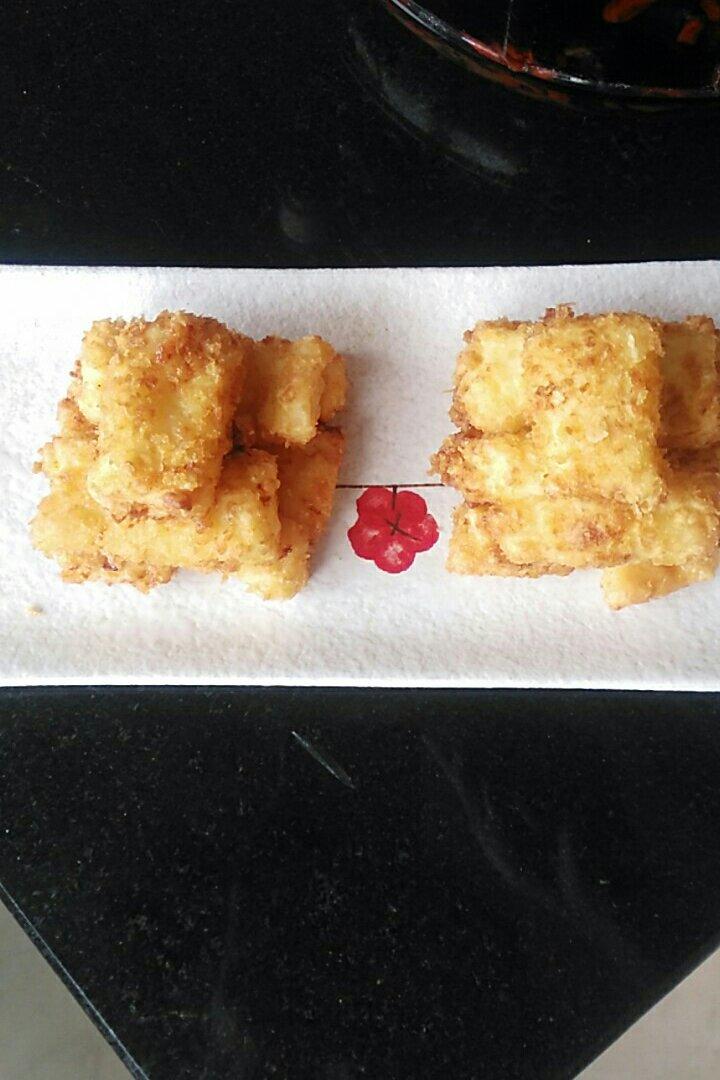 【脆皮炸鲜奶】