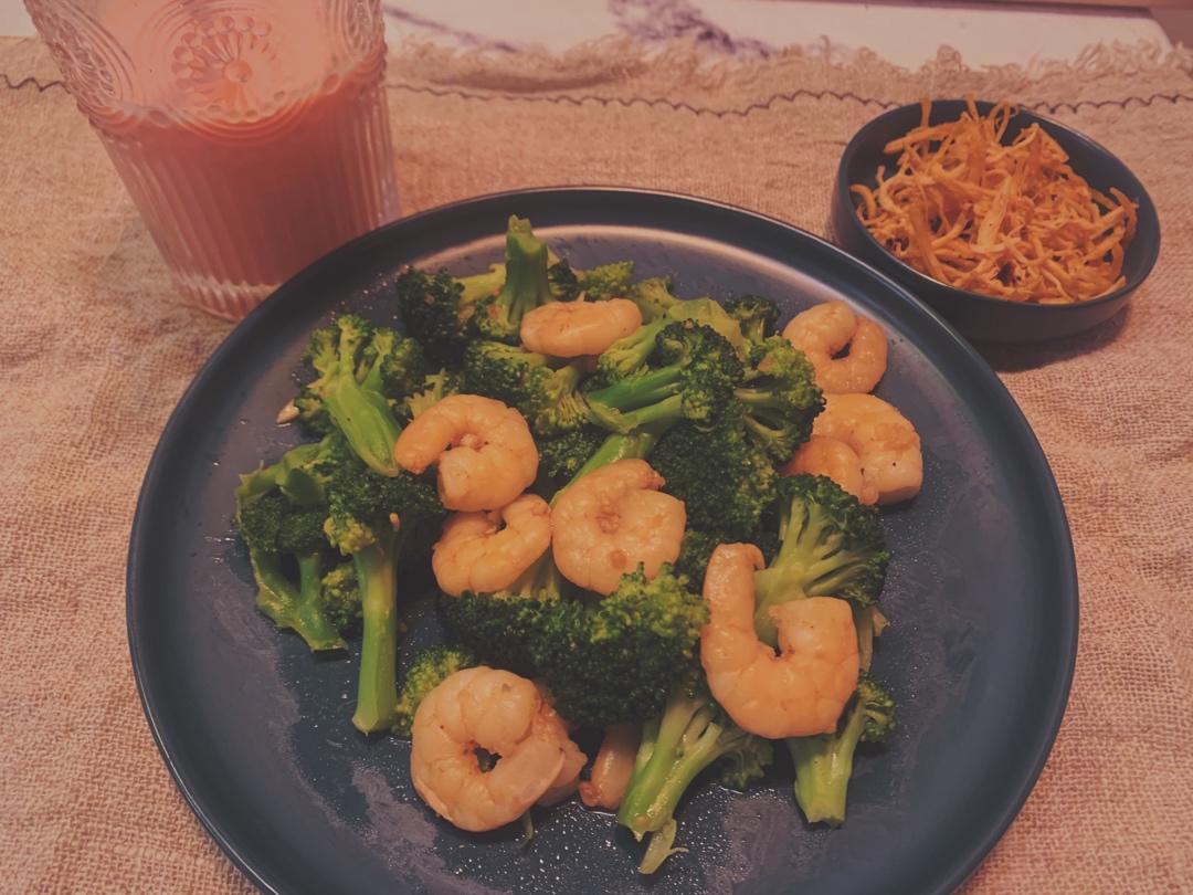 西兰花炒虾仁