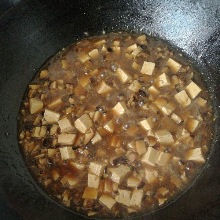 超级下饭的香菇肉沫豆腐