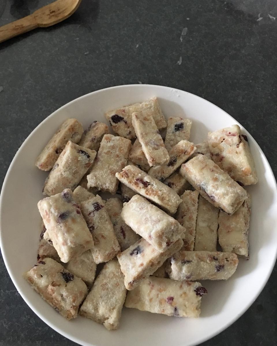 蔓越莓牛轧糖