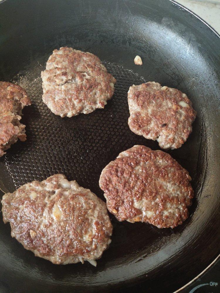 牛肉饼