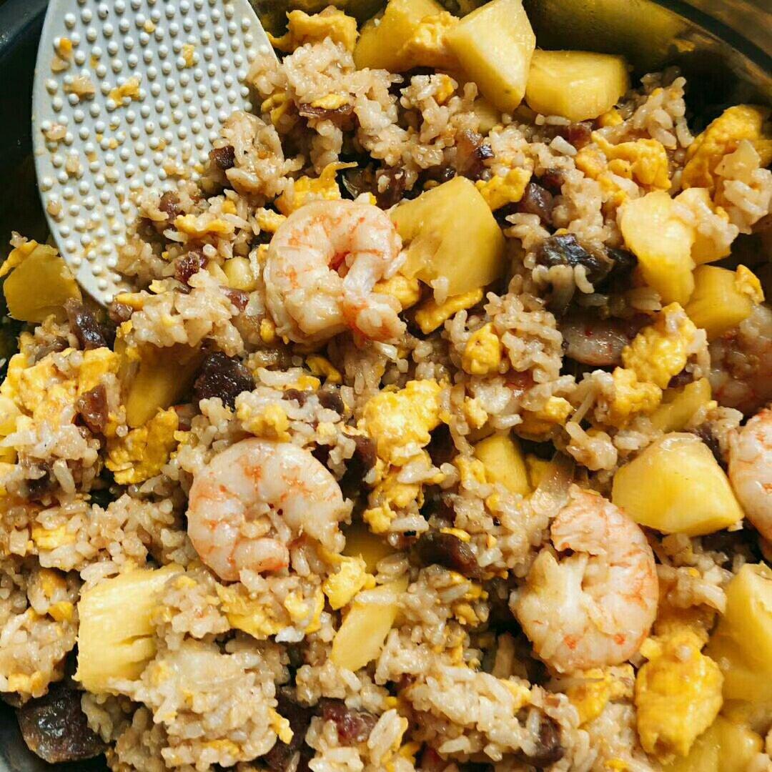 泰式菠萝炒饭