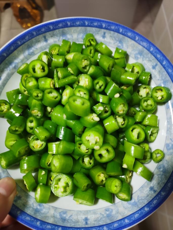 尖椒兔的做法 步骤2